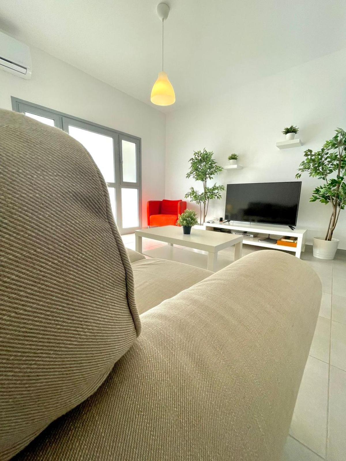 פרבוליה Sandy Beach Complex מראה חיצוני תמונה