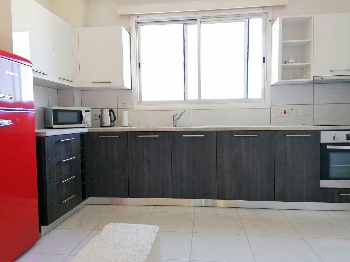 פרבוליה Sandy Beach Complex מראה חיצוני תמונה